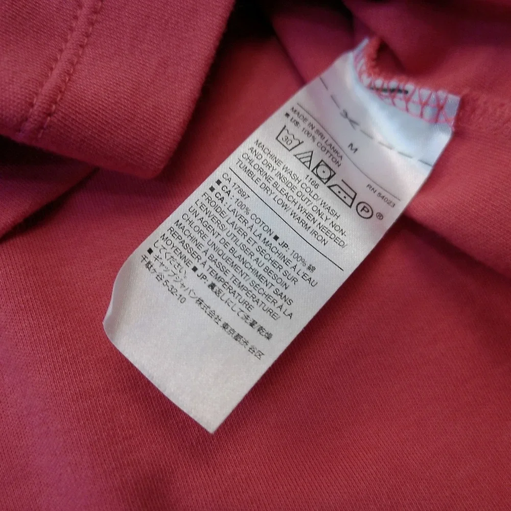 Banana Republic Dress Crew Mens Medium Pink Red Short Sleeve 100% Cotton T-Shirt